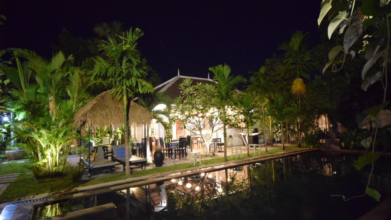 The Botanic Villa & Restaurant 暹粒 外观 照片
